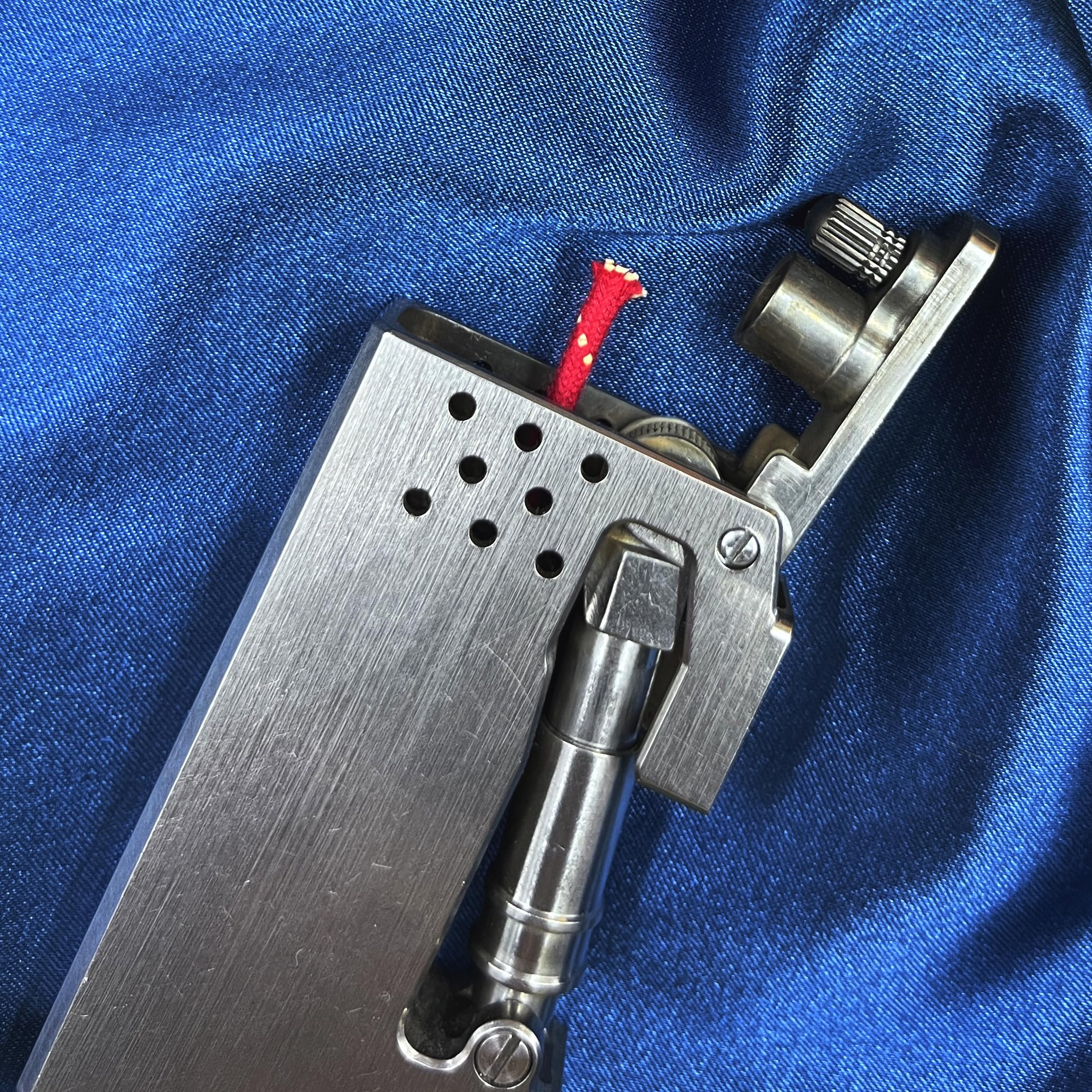 Premium Lighter Wick for Zippo & Most Kerosene Lighters - Anti-Fraying, High Ignition Rate, Long-Lasting, Needle-Install Design, High-Tech Accessory (5 red Wicks)